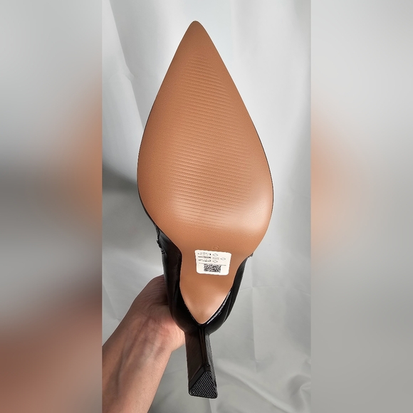 Woman boots - Picture 3 of 5